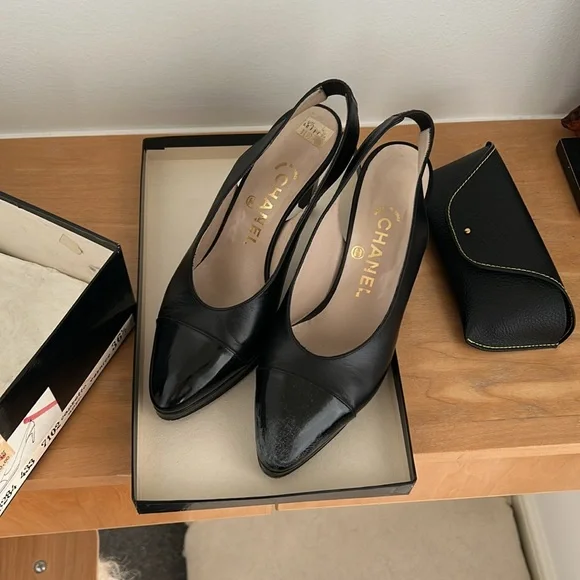 Vintage CHANEL Slingback Heels